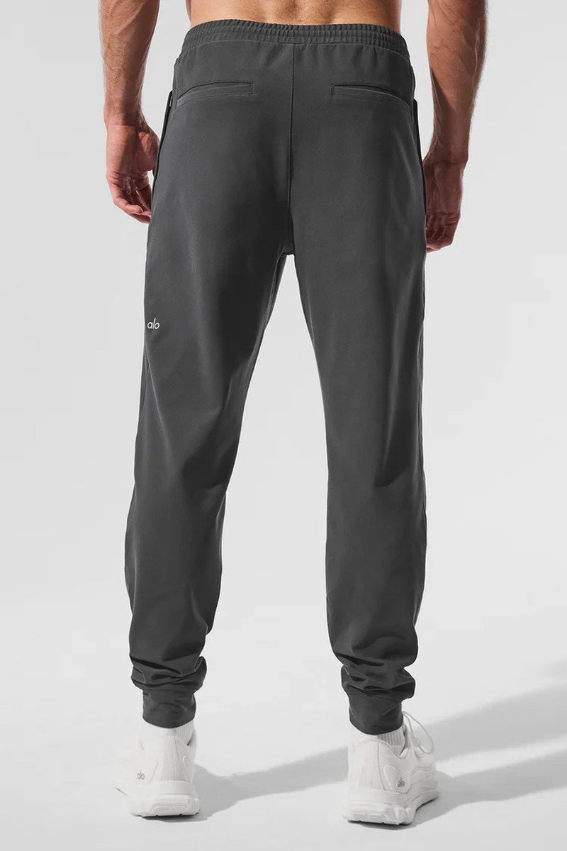 Alo Yoga Men’S Conquer Max Performance Jogger $128 MSRP Anthracite Size Medium